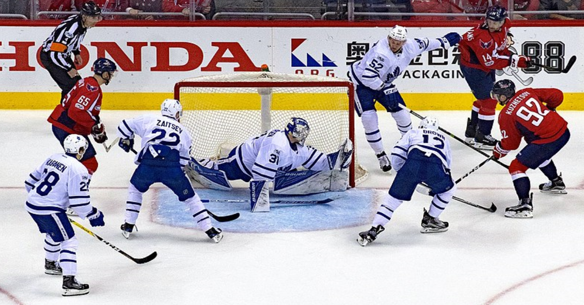 Sticks Score Goals!