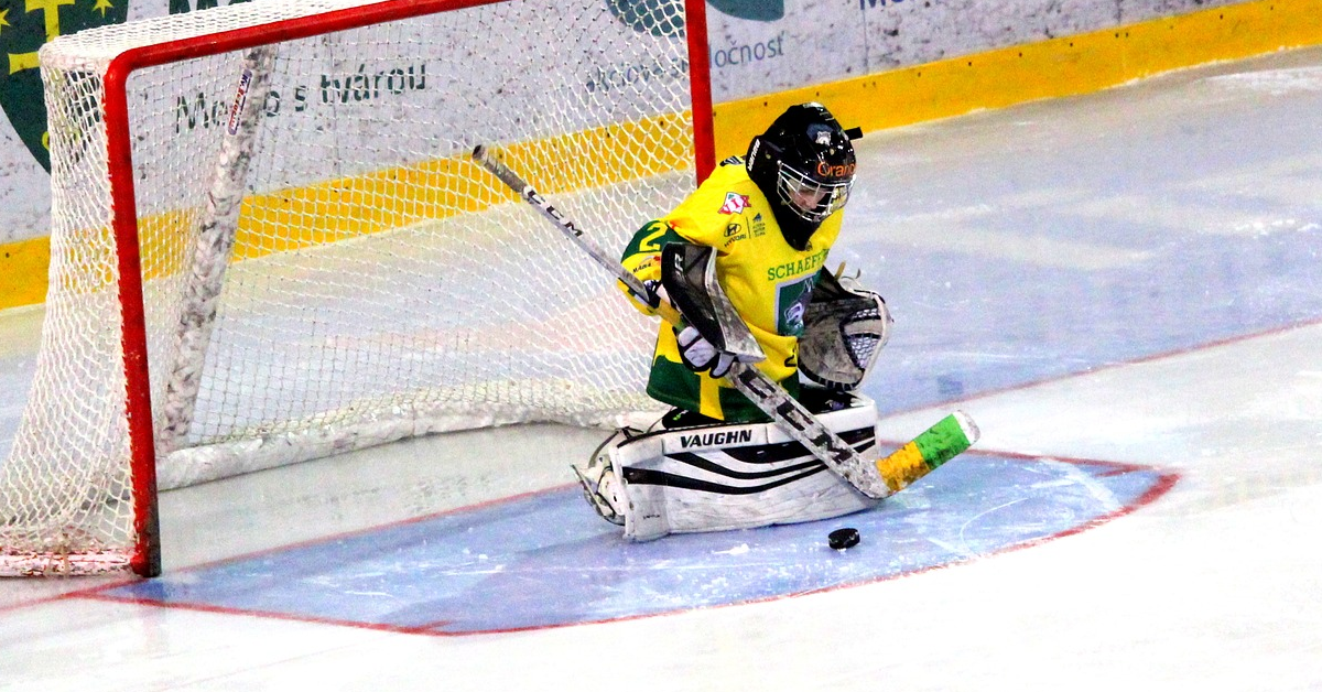 Implementing A Simple Forecheck: The “L”