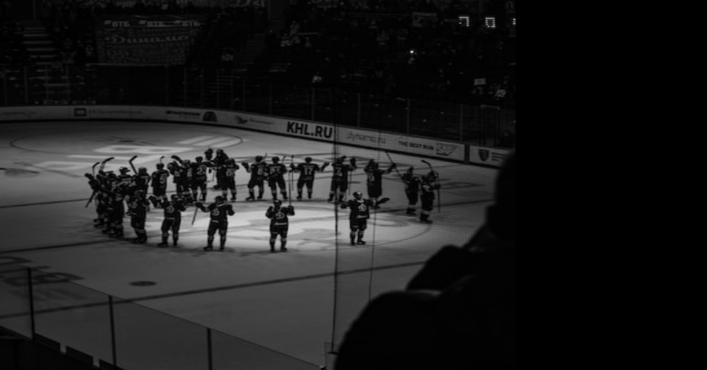 Effective Strategies For Hockey Team Communication And Cohesion